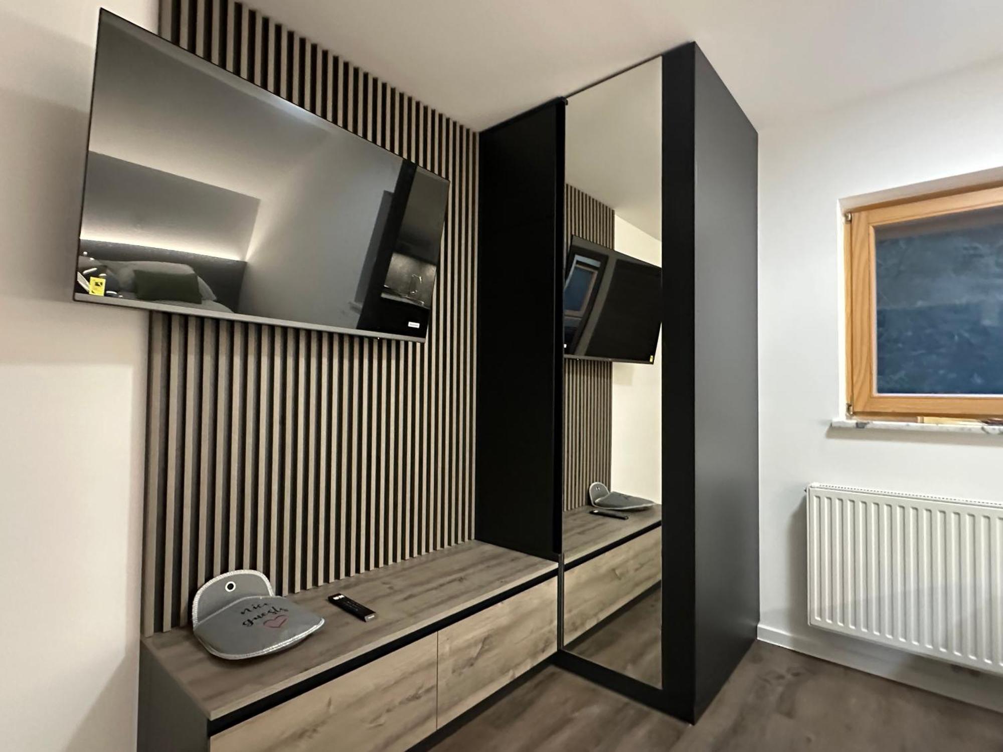 4 Elements Glamping & Apartments ブレッド エクステリア 写真