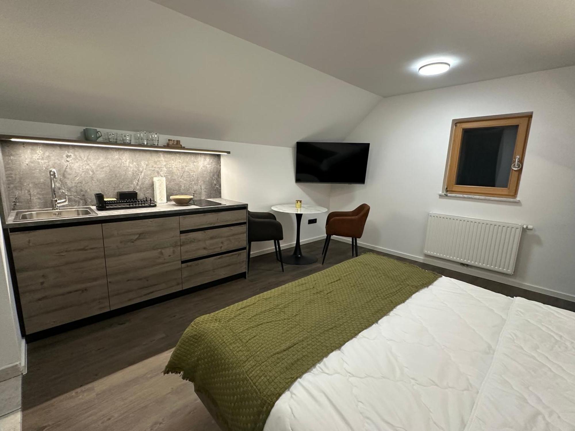 4 Elements Glamping & Apartments ブレッド エクステリア 写真