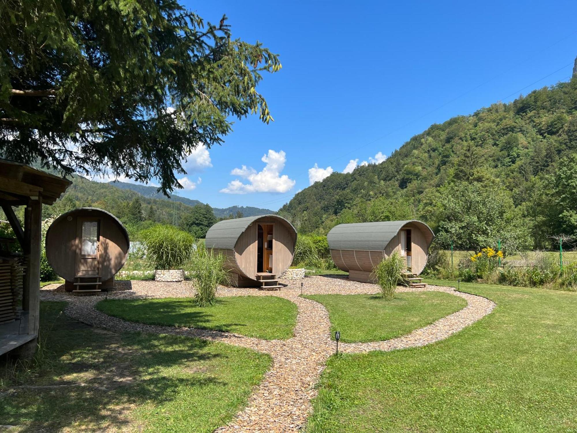 4 Elements Glamping & Apartments ブレッド エクステリア 写真