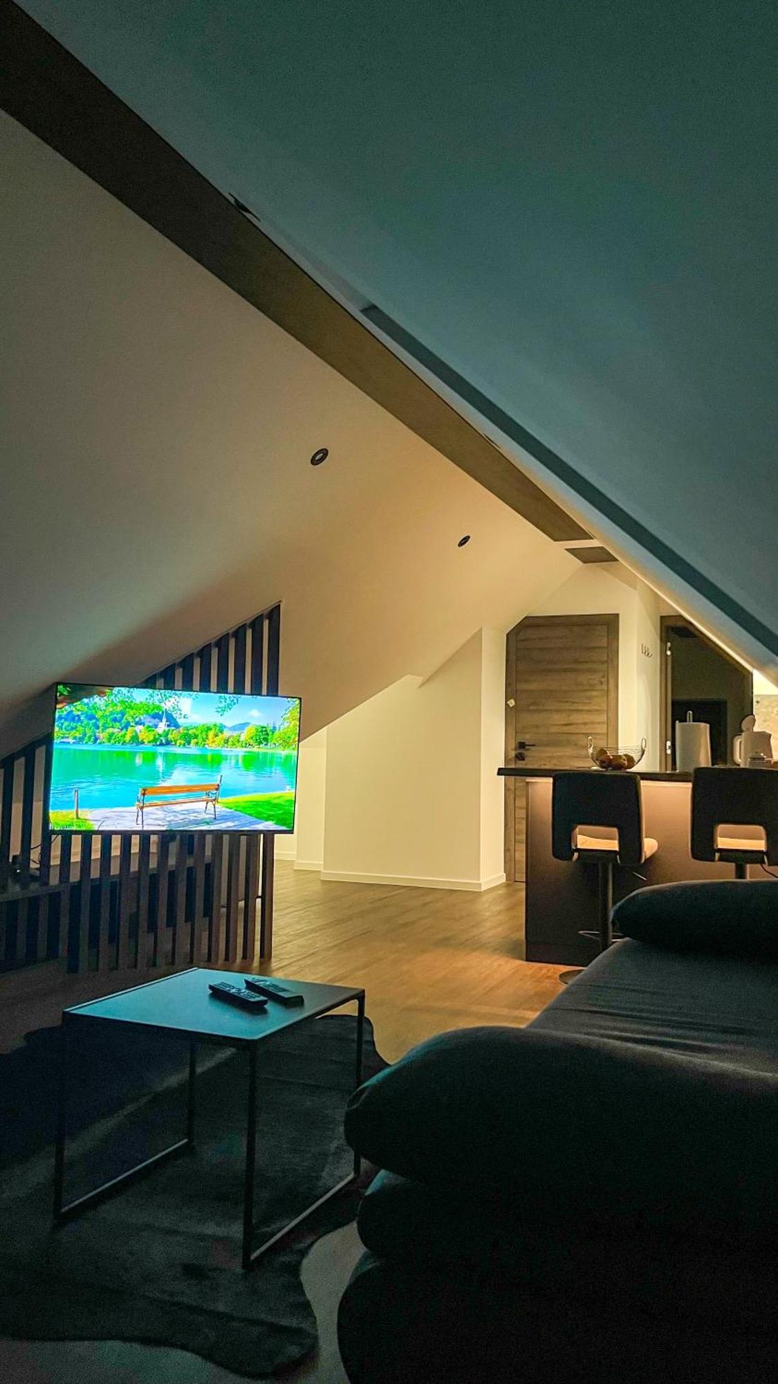 4 Elements Glamping & Apartments ブレッド エクステリア 写真