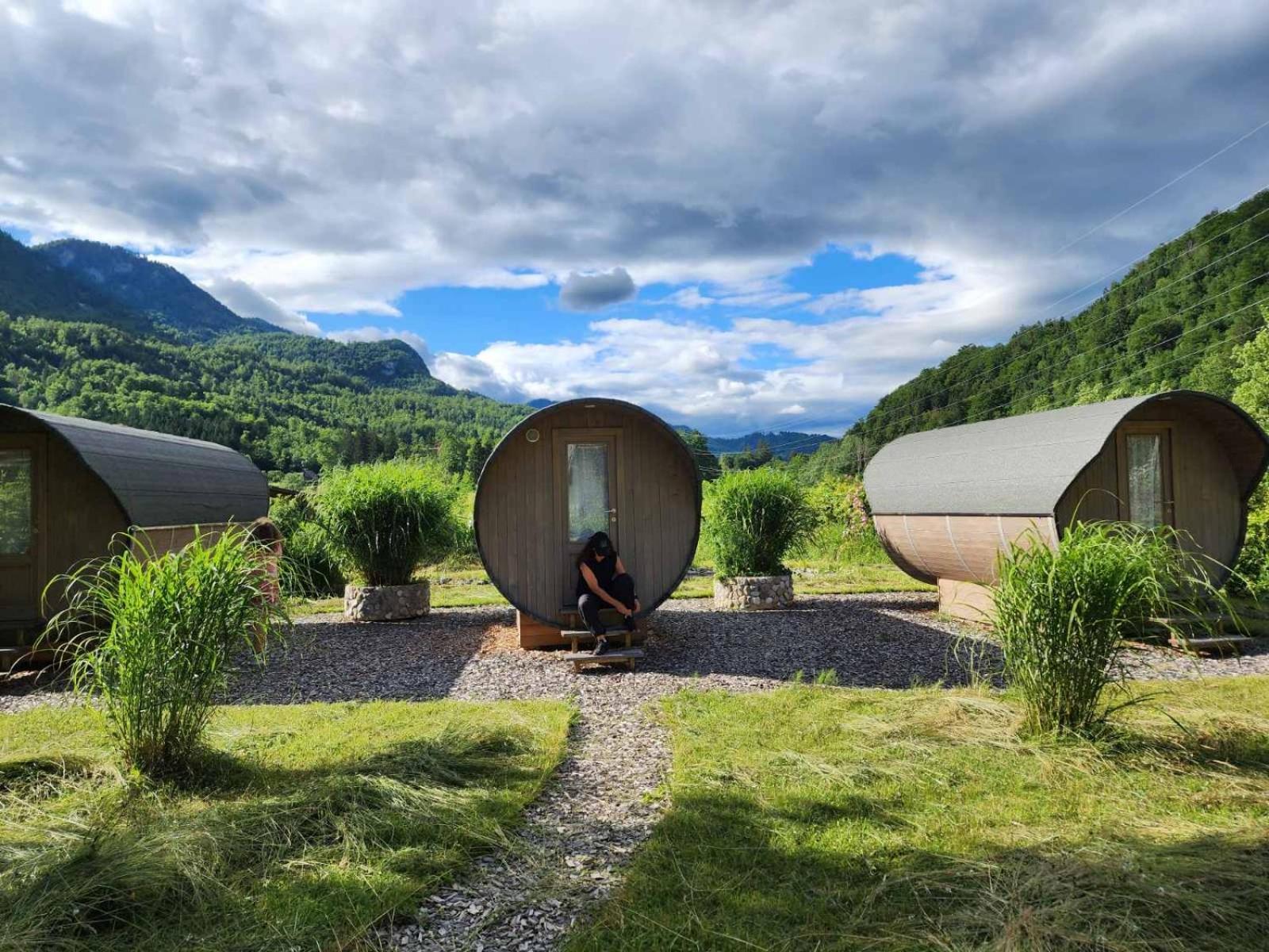 4 Elements Glamping & Apartments ブレッド エクステリア 写真